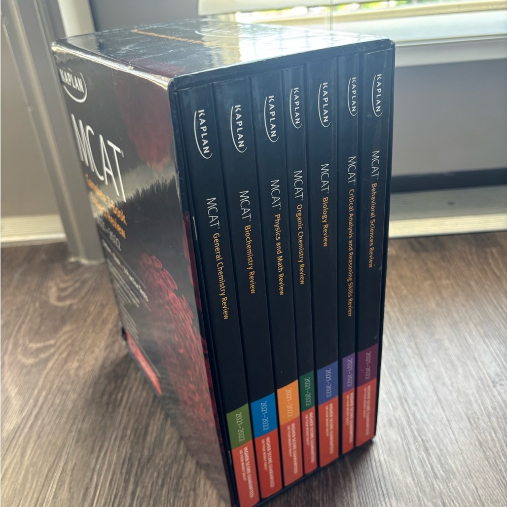Kaplan MCAT 7-Book Review Set (2021-22)